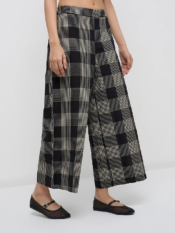 Utsa Black Checkered Mid-Rise Cotton Palazzos